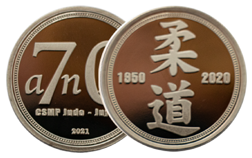 Pièce d'argent personnalisée de signes asiatiques à l'occasion des 70 ans d'un club de Judo, en finition poli-miroir