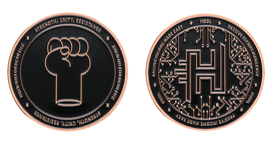 Coins personnalisés avec un haut niveau de détails fins, estampés en cuivre, finition poli, colorisation noir en émail souple